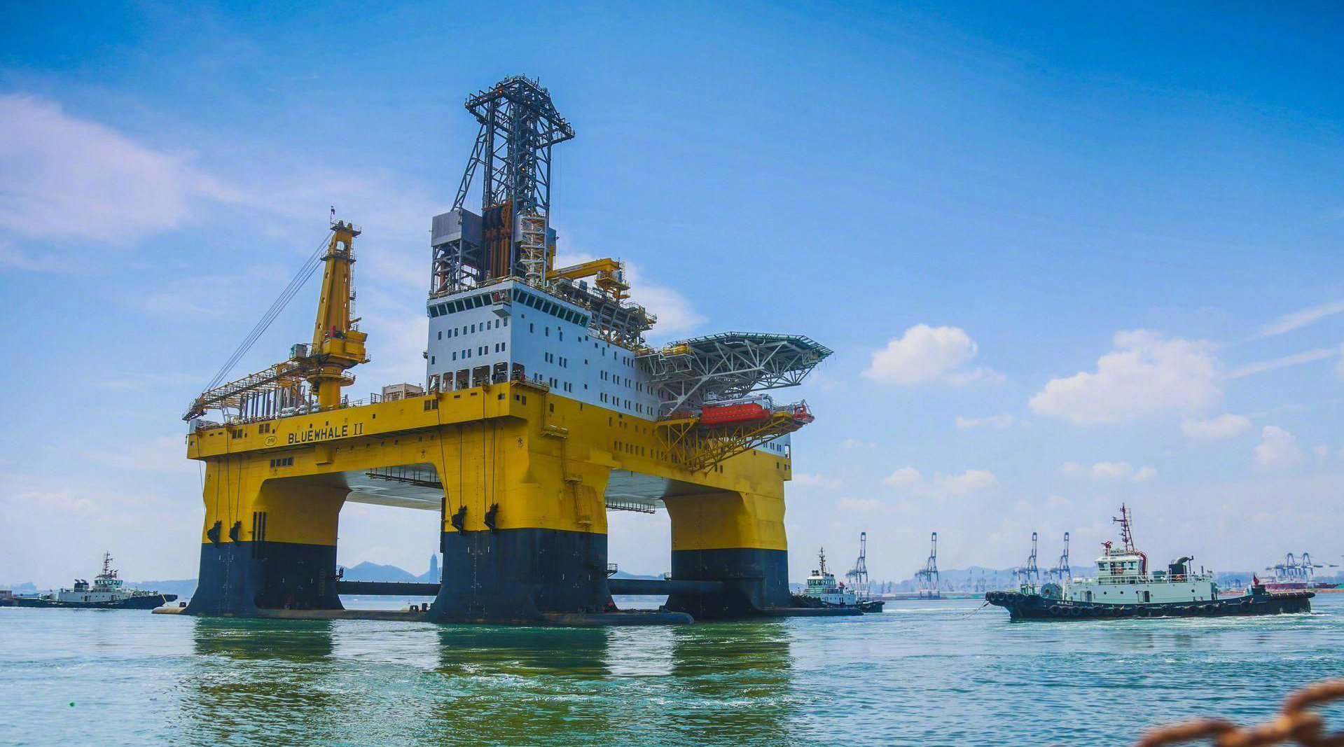 "蓝鲸2号": 独步深海的"大国重器"