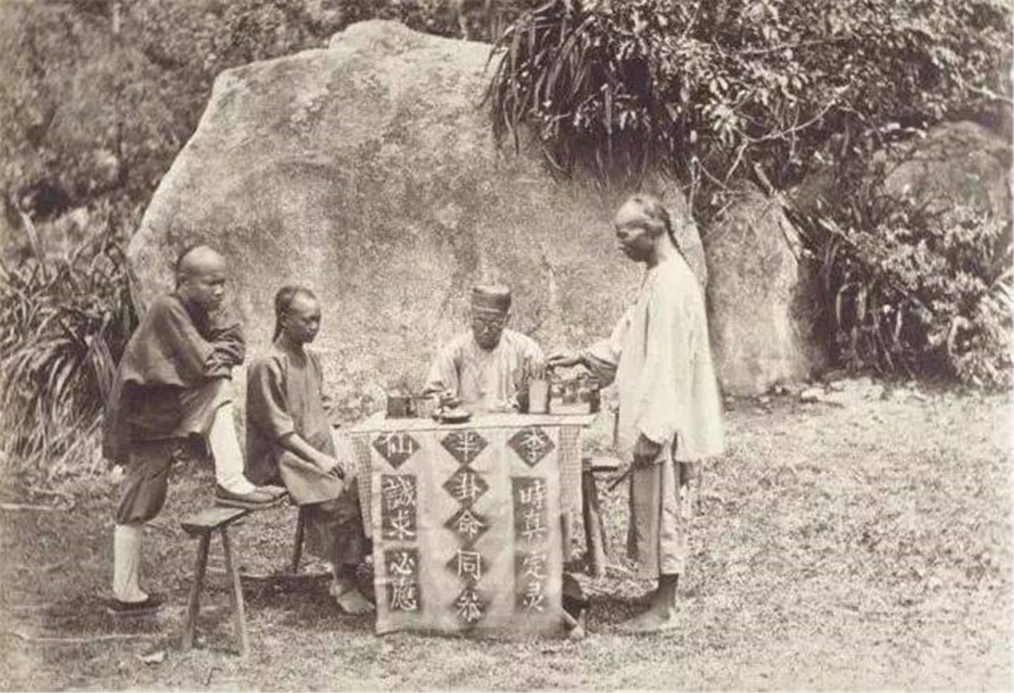 古代算命先生到底怎么精确的算出你叫什么名字算命障眼法揭秘