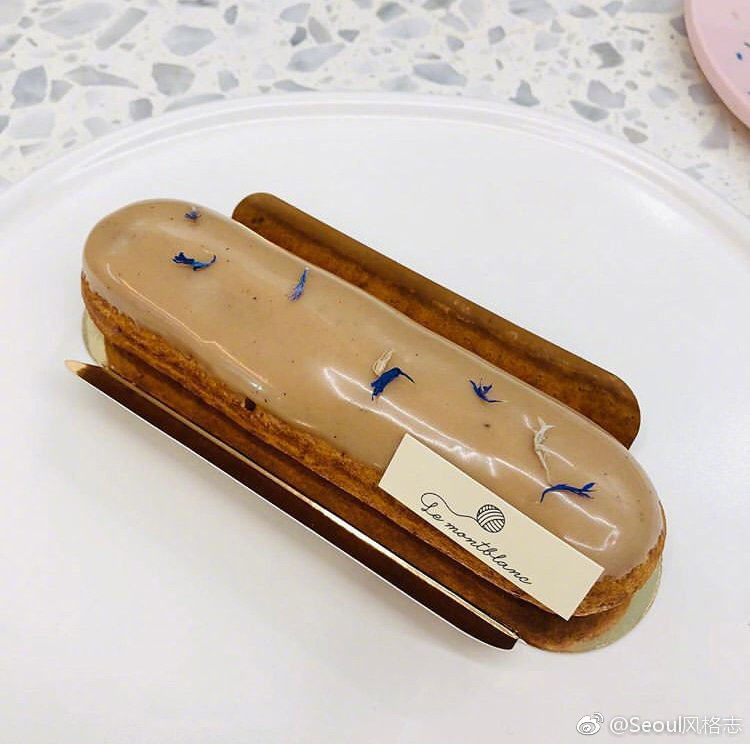 lemontblanc首尔一家以毛线为主题的咖啡店毛线蛋糕非常有特色