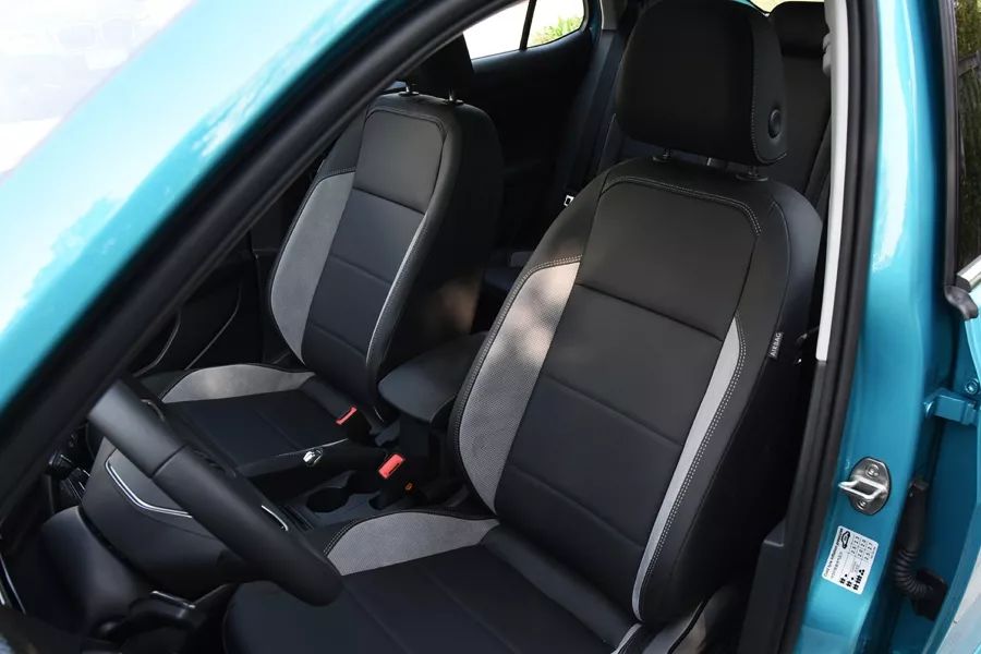 11.49万起，一汽-大众首款小型SUV探影上市，7款车怎么更值？