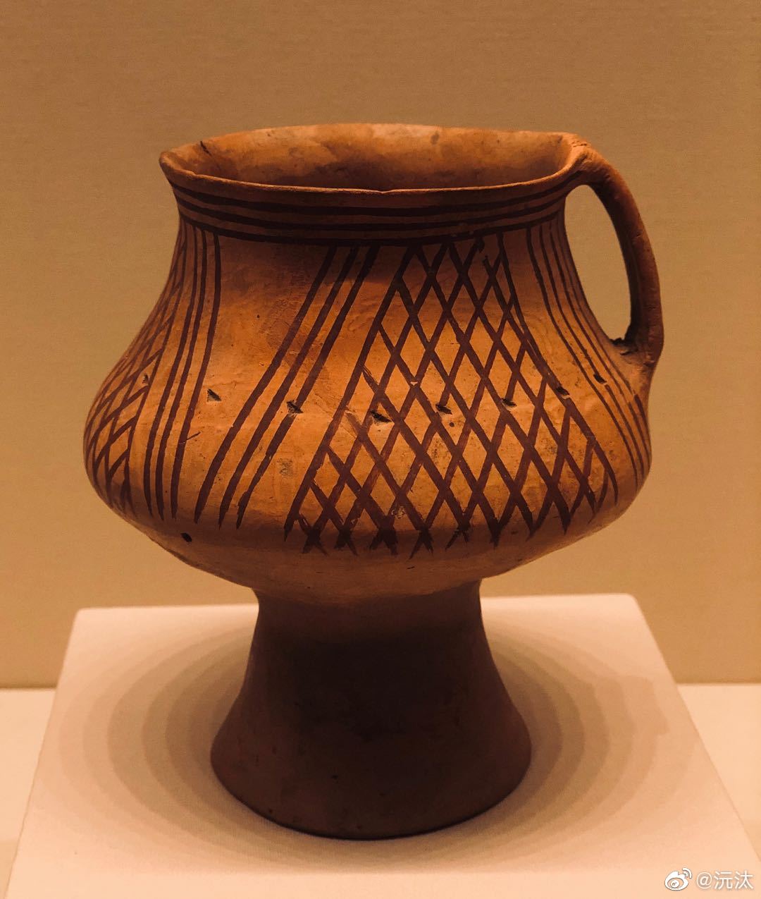 以前我喜欢看瓷器,现在越来越喜欢看陶器|甘肃省博物馆|彩陶|陶罐_新