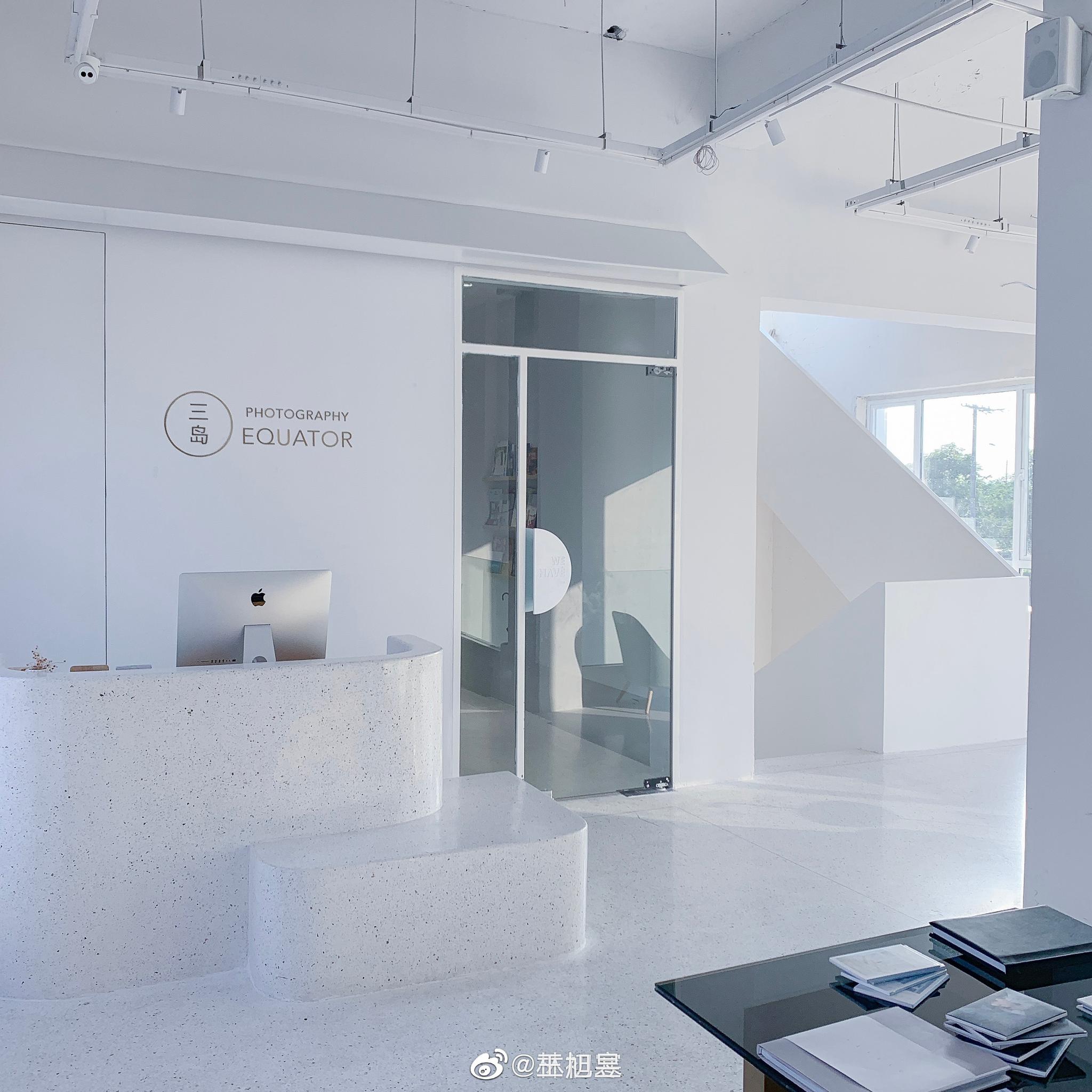 大学毕业一定要去三岛摄影工作室上班