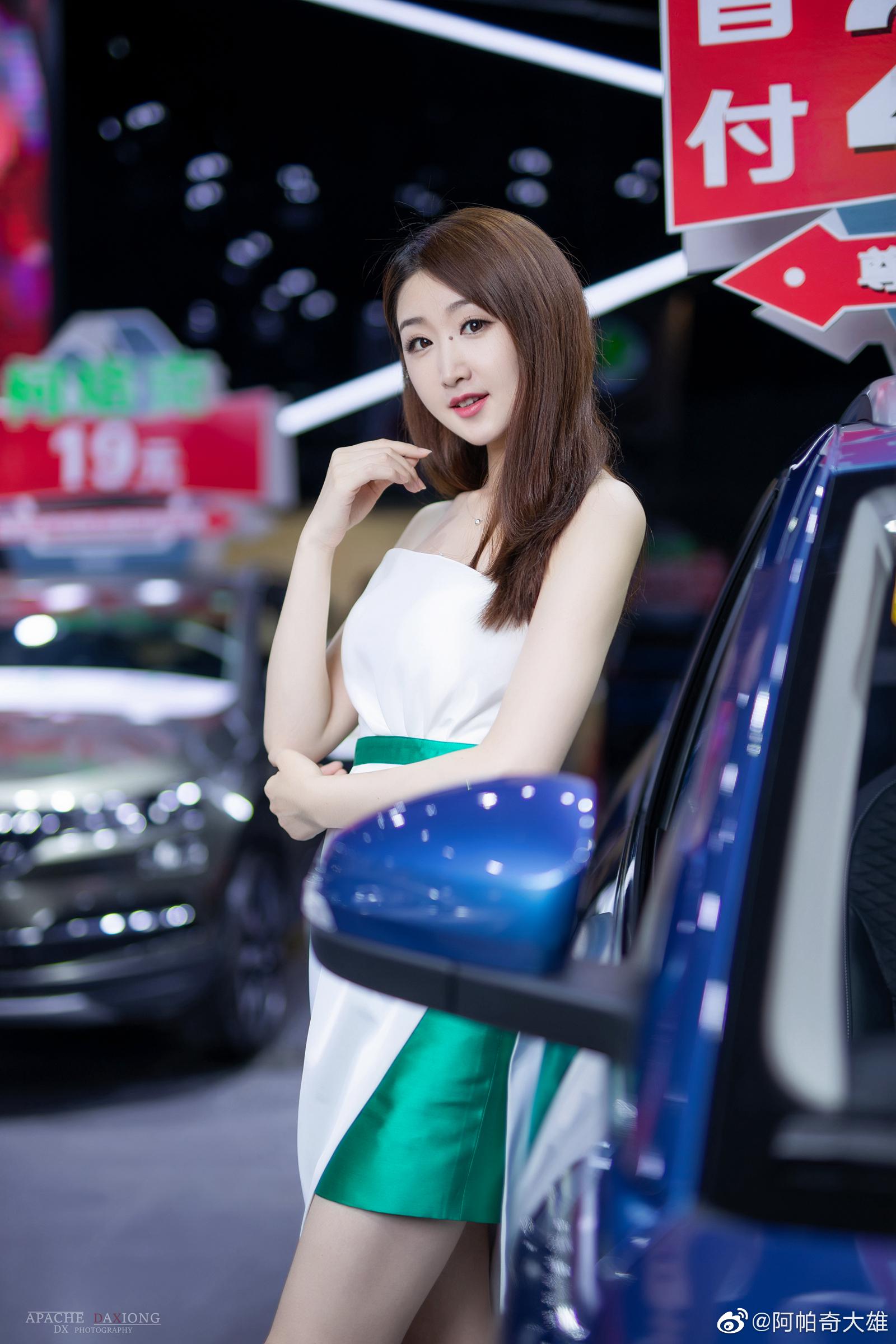 2019无锡车展cr阿帕奇大雄模特杨璐