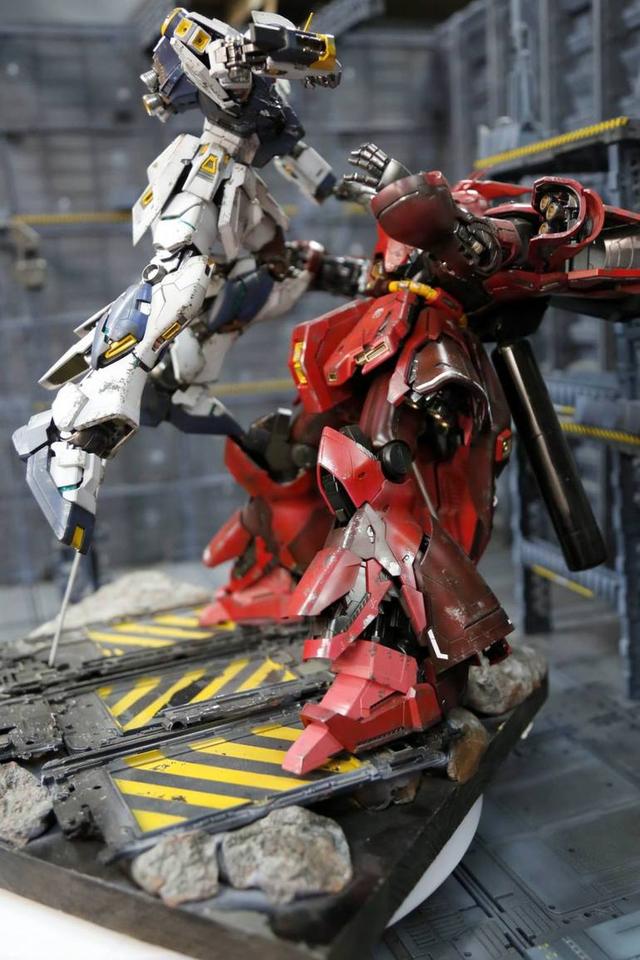 模玩控:经典场景旧化还原,沙扎比与牛高达终极一战