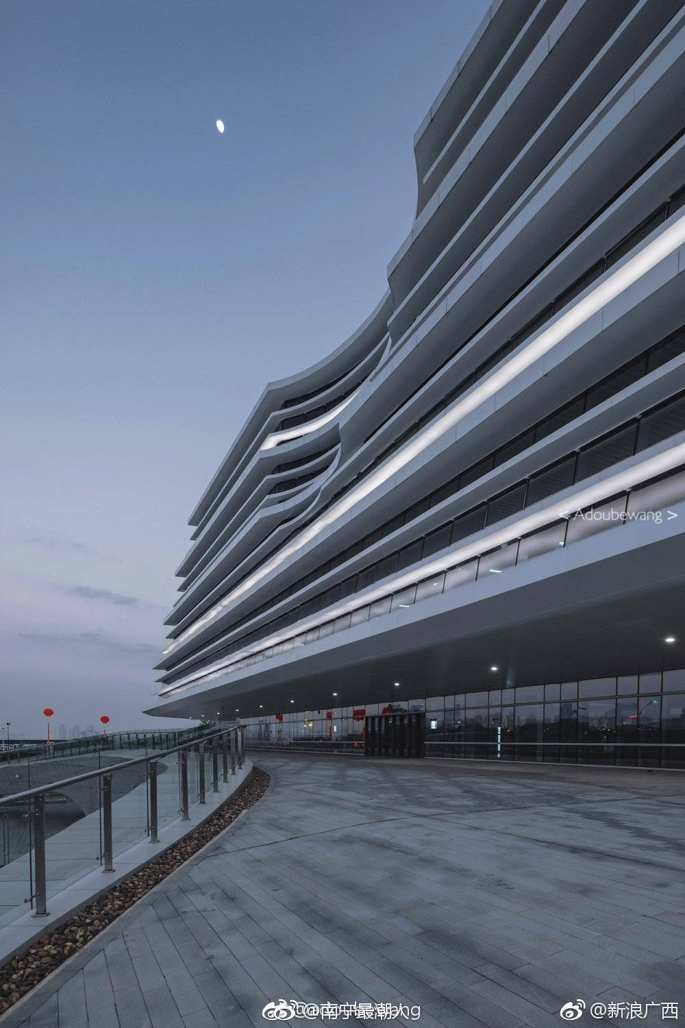 万众瞩目!南宁市图书馆已经开馆啦,你去打卡了吗