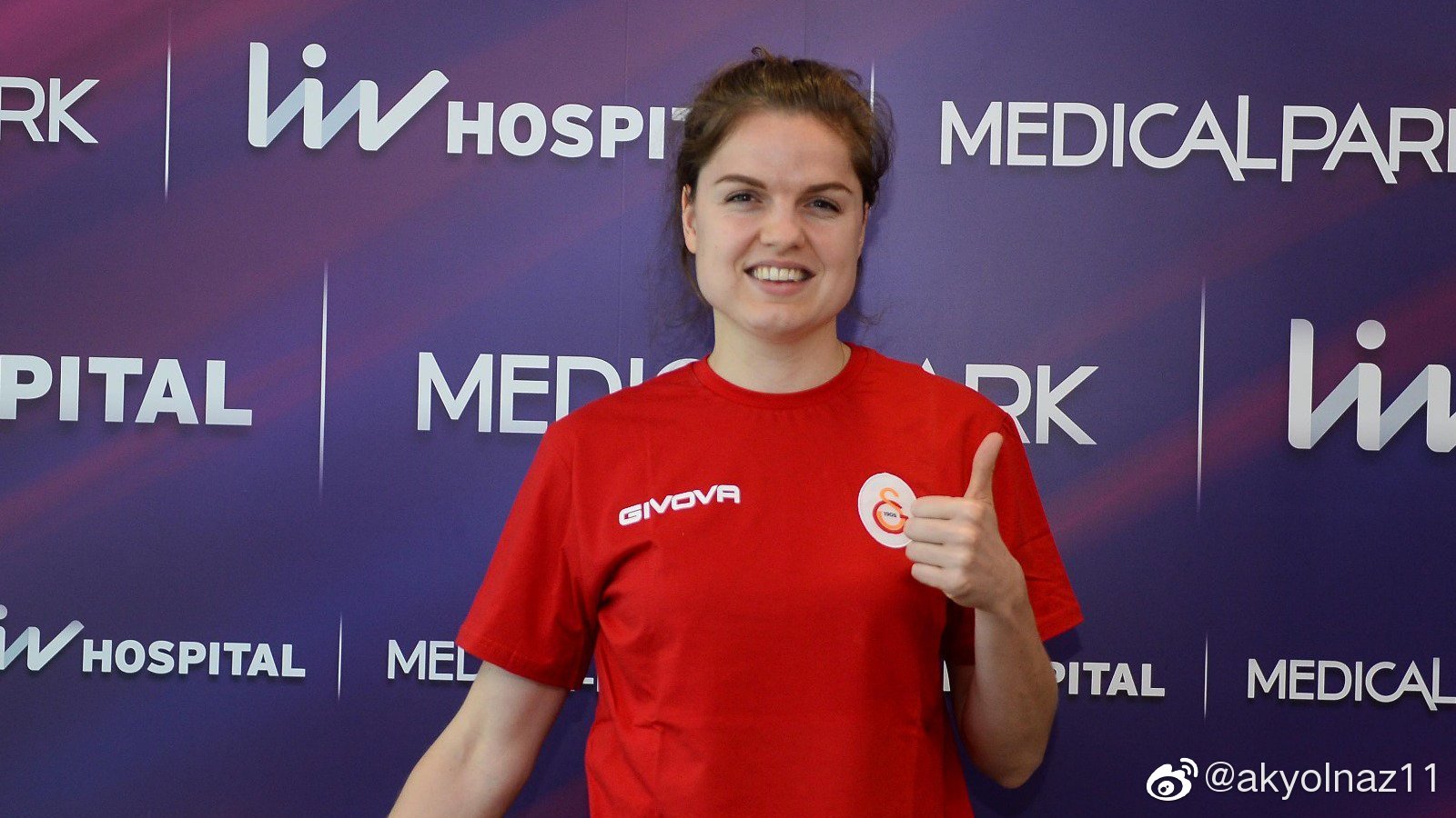 荷兰王牌副攻贝利恩完成赛季前的体检