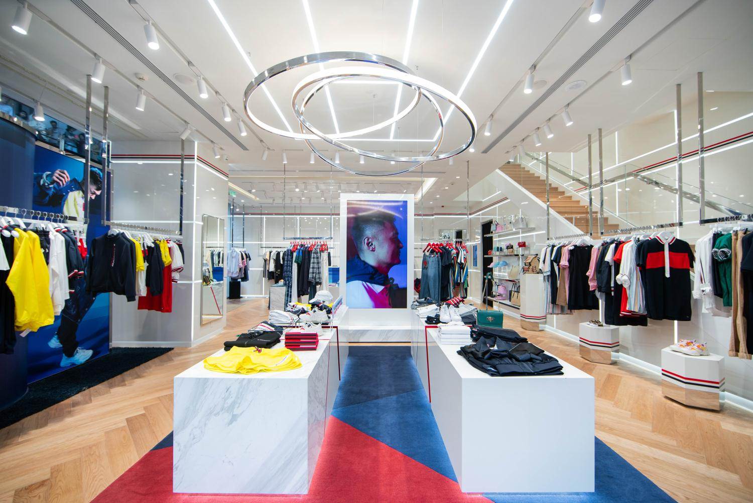 tommyhilfiger 亚洲首家tommy hilfiger未来概念店在北京三里屯开幕