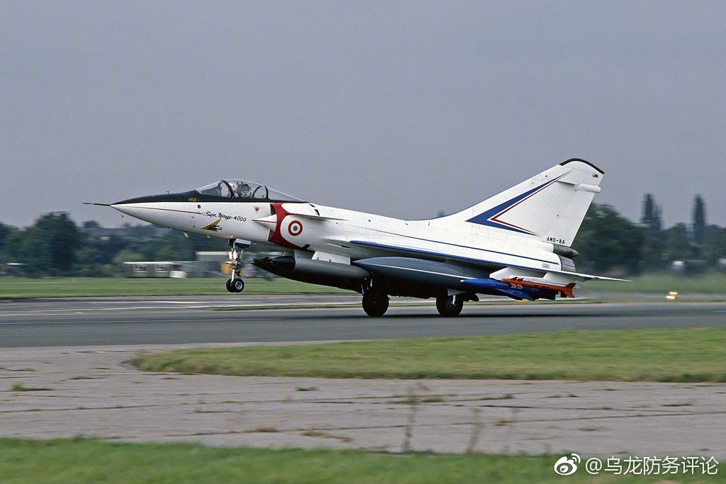 非洲的第一种三代机雕刻匠carver