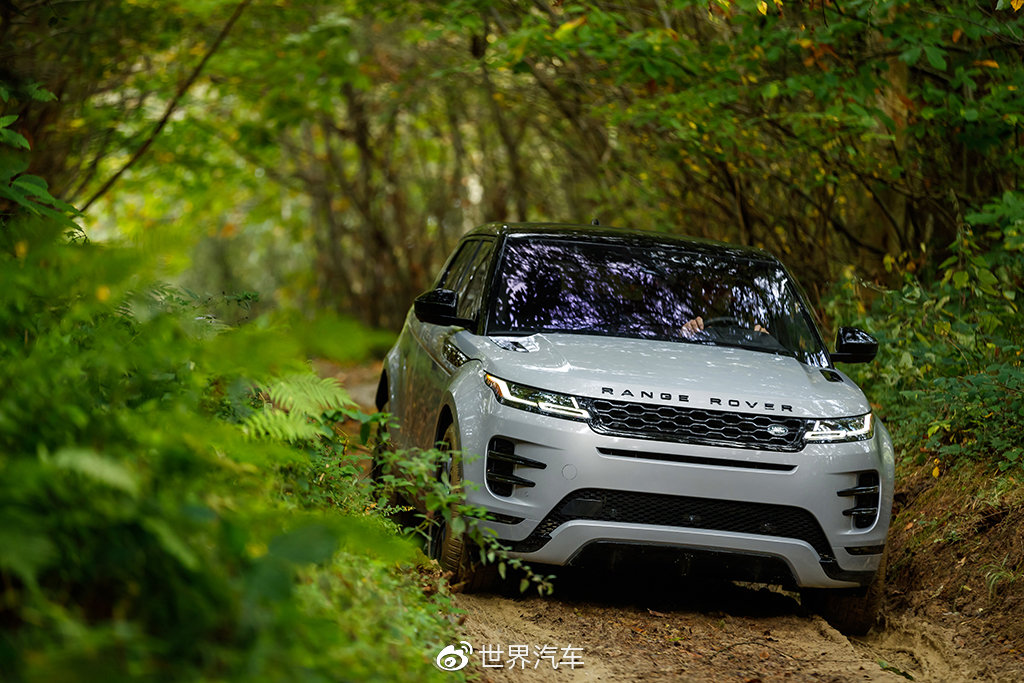 收复失地的路虎 NEW RANGE ROVER EVOQUE