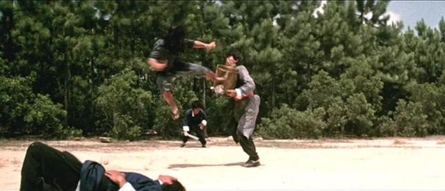 1980年，成龙生命中最关键的转折点，自此后，他平步青云直至巨星