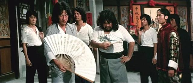 1980年，成龙生命中最关键的转折点，自此后，他平步青云直至巨星