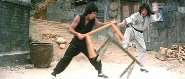 1980年，成龙生命中最关键的转折点，自此后，他平步青云直至巨星