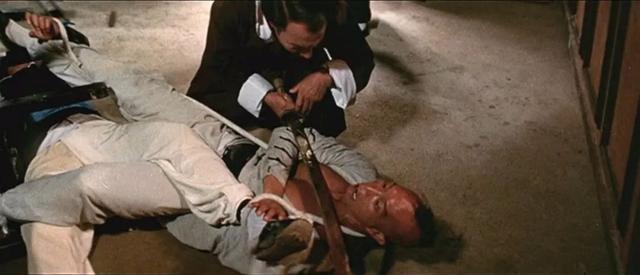 1980年，成龙生命中最关键的转折点，自此后，他平步青云直至巨星