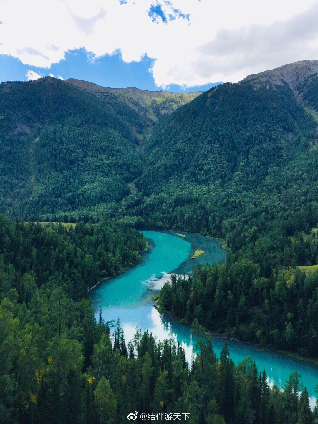 喀纳斯景区著名三湾:神仙湾,月亮湾,卧龙湾