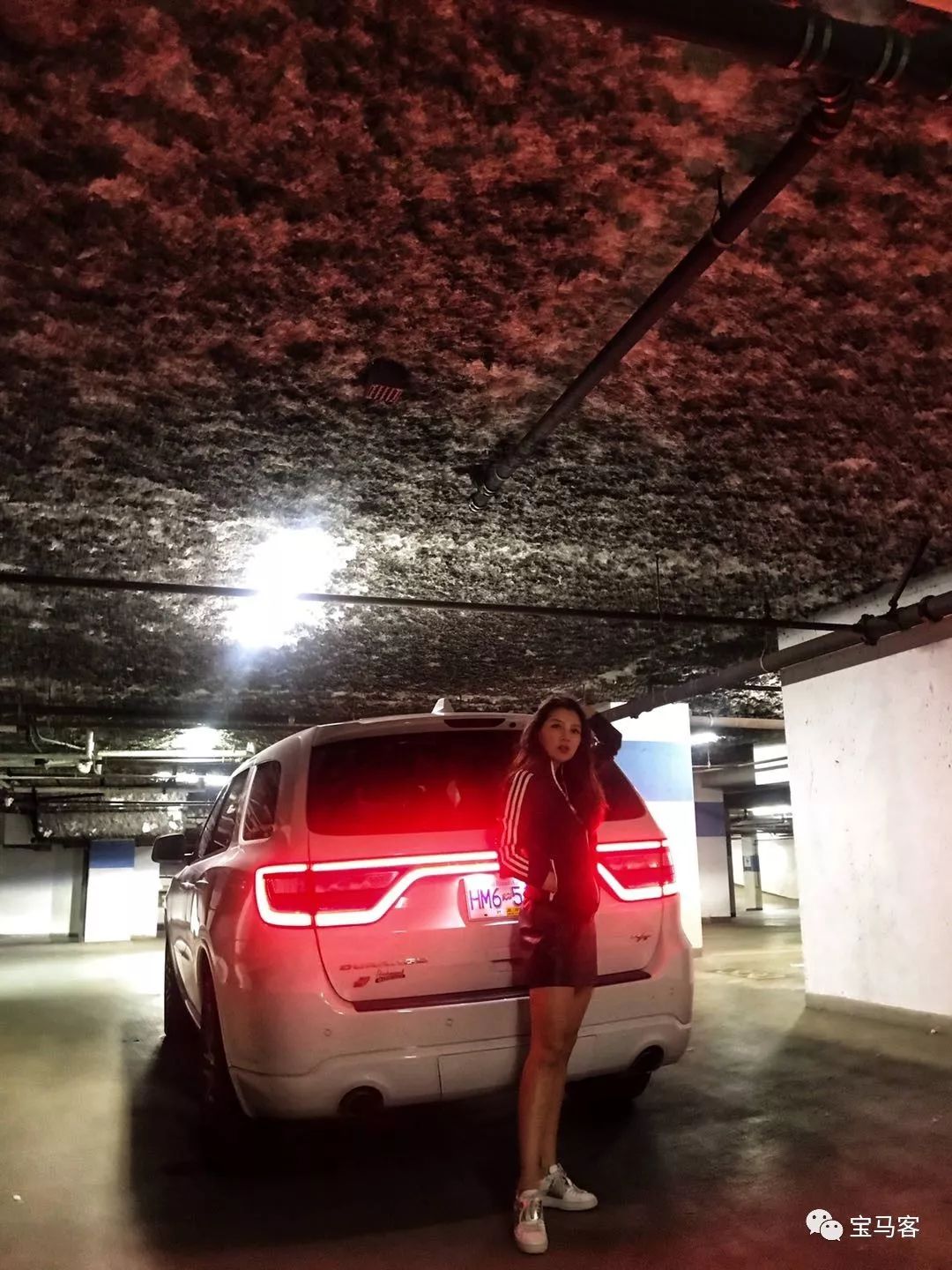 开宝马的女生:不要可盐可甜,我只想酷到爆炸!