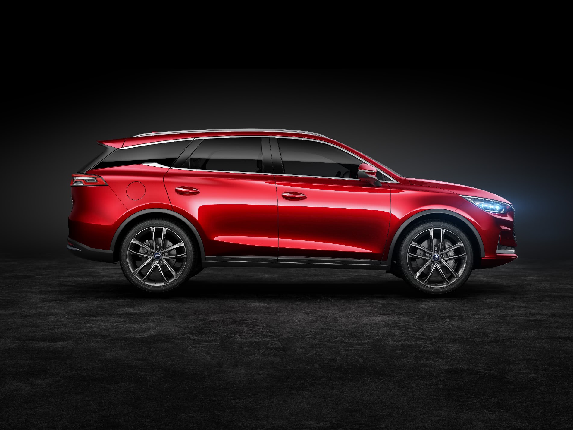 产品力空前强大,全新一代唐 ev600凭硬实力让市场为之疯狂