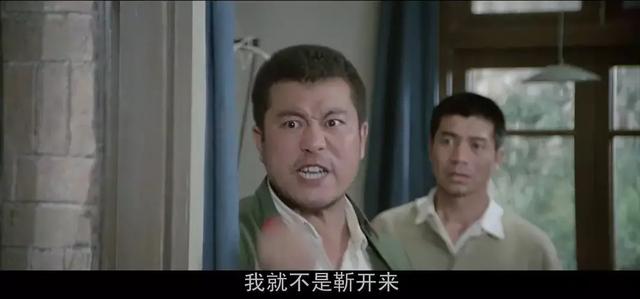 谢晋，中国导演金子塔尖的男人，不费枪炮，却拍出中国最牛战争片