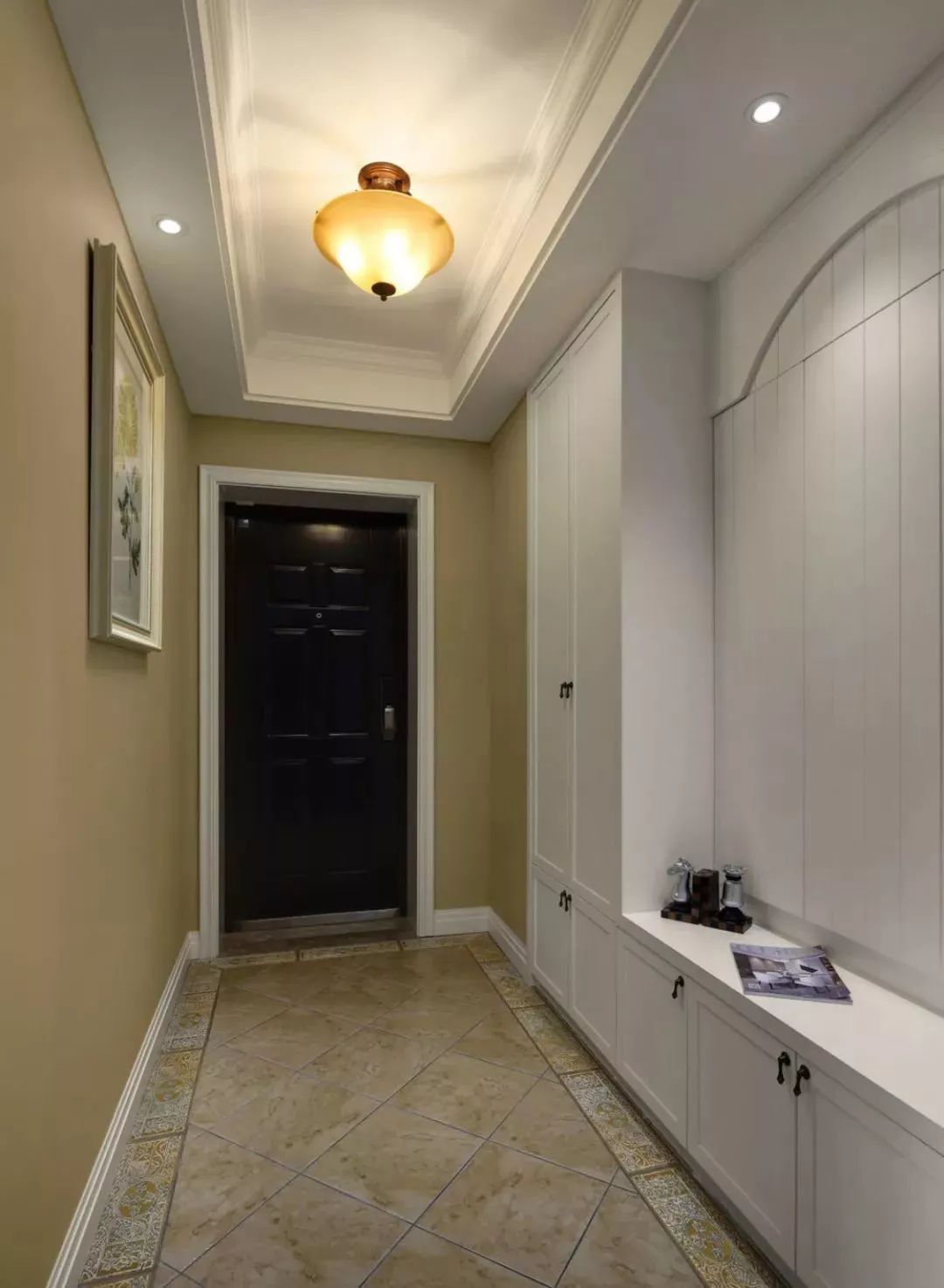 玄关,过道,入户门,当然是怎么大气怎么装!