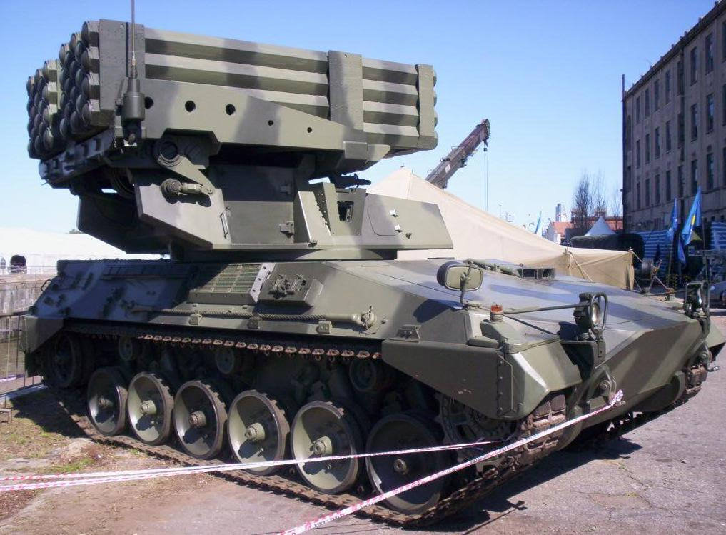 在历次中东战争中,以色列陆军不仅将大量缴获坦克回收自用|火箭炮|车