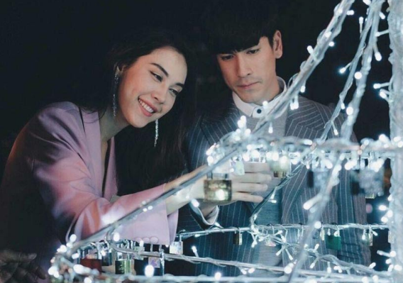 泰星aump男友甜蜜秀恩爱matt前男友点赞支持她新剧