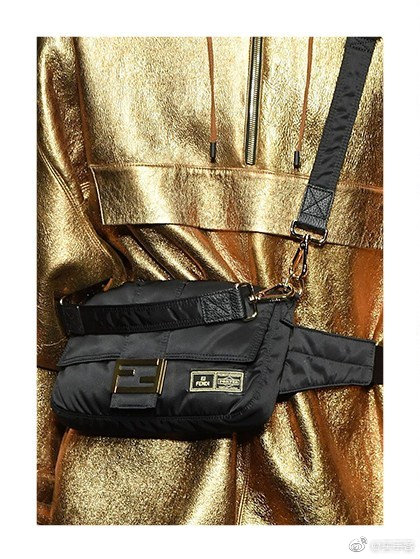 Fendi X Porter 法棍包换上了porter招牌式的尼龙防水面料
