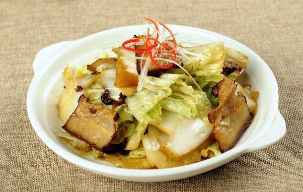 美食推荐:家常茄子,香菇鱼片粥,老厨白菜的做法