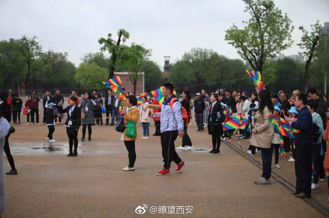 清明小长假来大明宫遗址公园放风筝吧