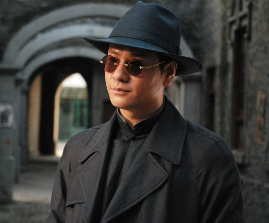 狼人骁将英雄汉,连奕名半聋断七根肋骨,他厌恶自己生日是真英雄