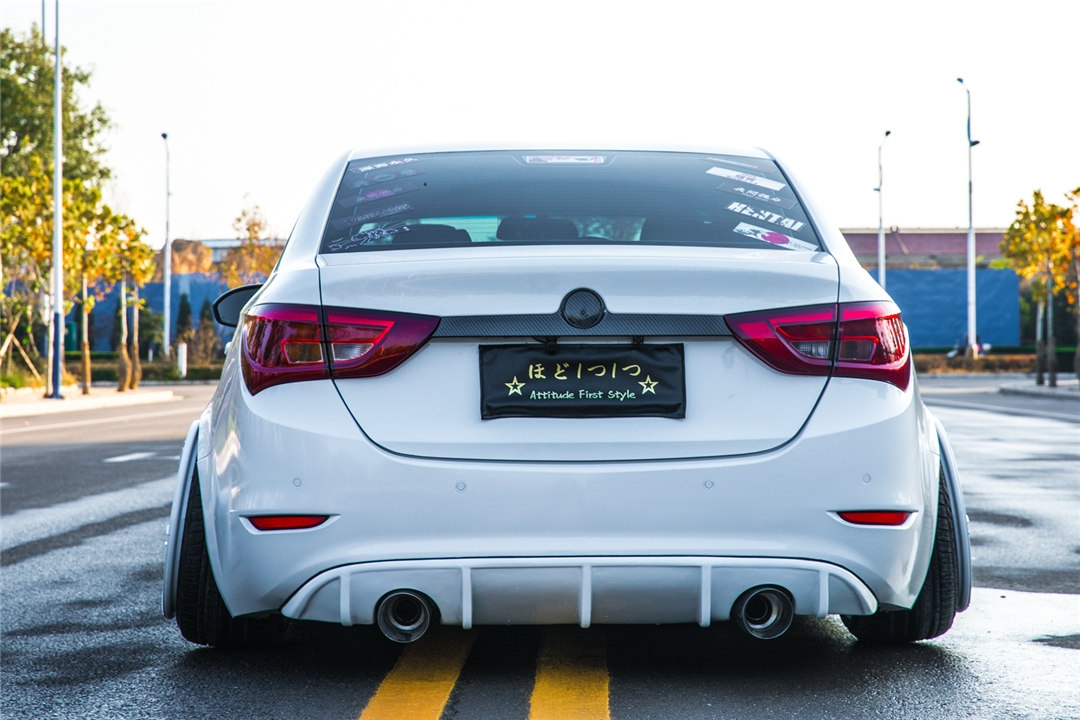 车友打造首台宽体大倾角别克英朗,冷门车也能玩得如此"变态"!