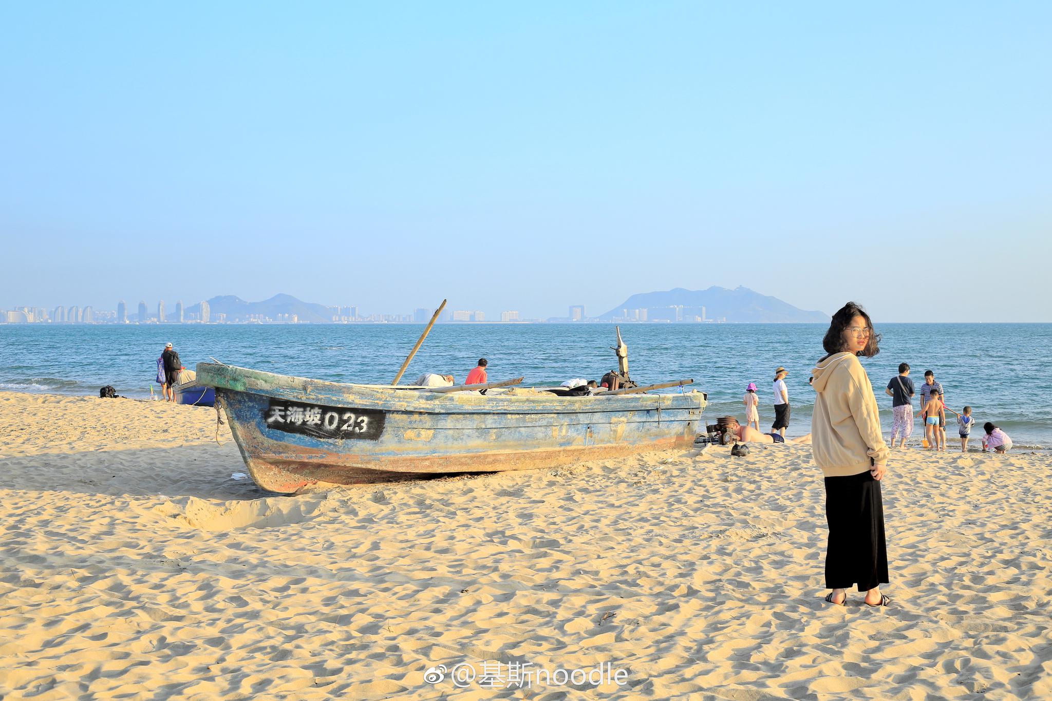 带你一起去看大海 @带着微博去旅行 @三亚旅游 @霍小兵 @中国图库冯|飞燕|三亚|大海_新浪新闻