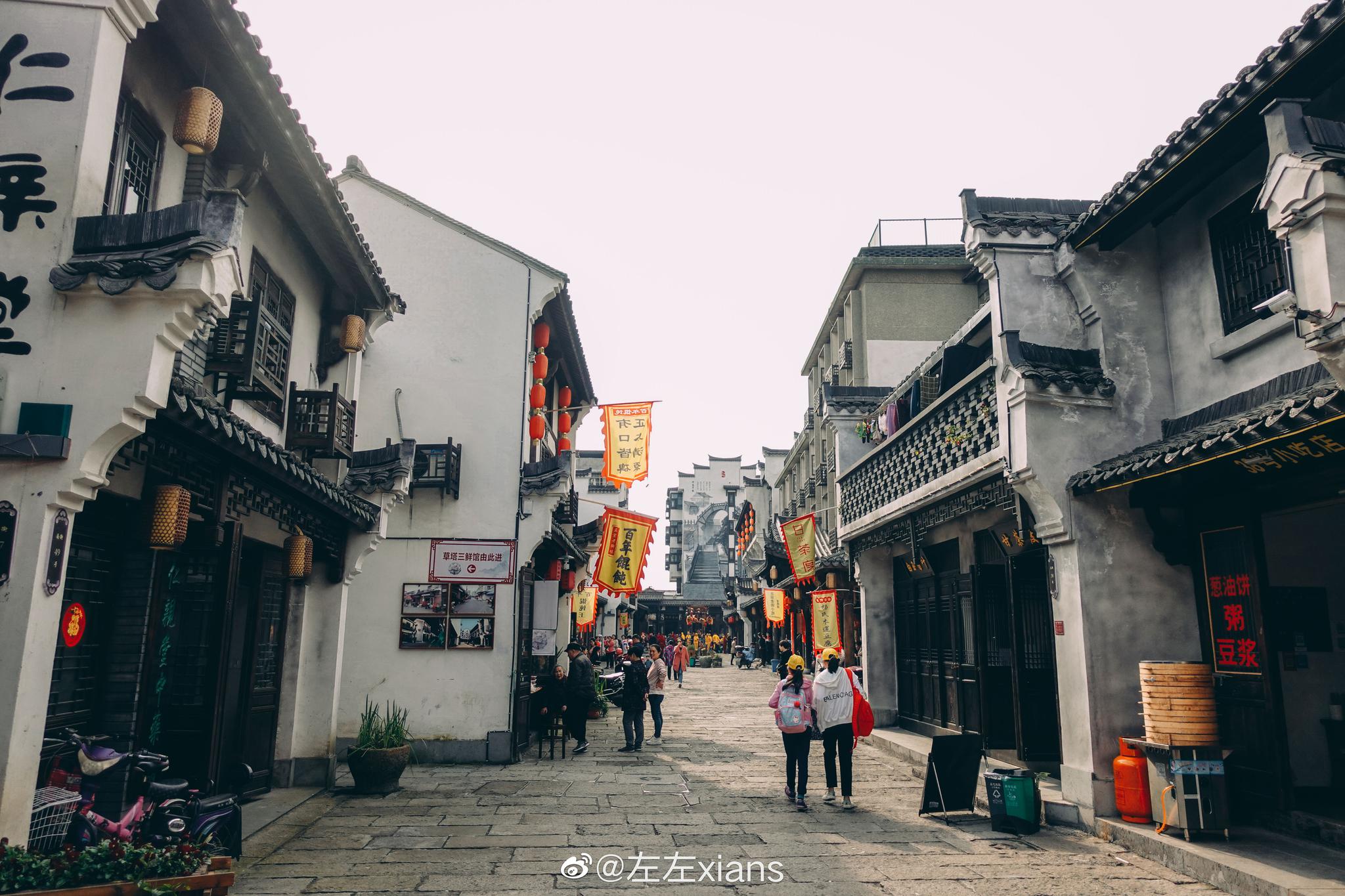 草塔老街,始建于南宋,元朝没落,明统一后,又因地理原因