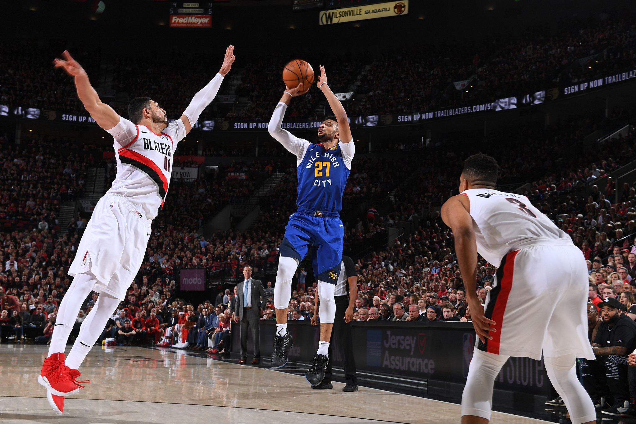 掘金开拓者四加时开拓者140比137战胜掘金总比分21领先