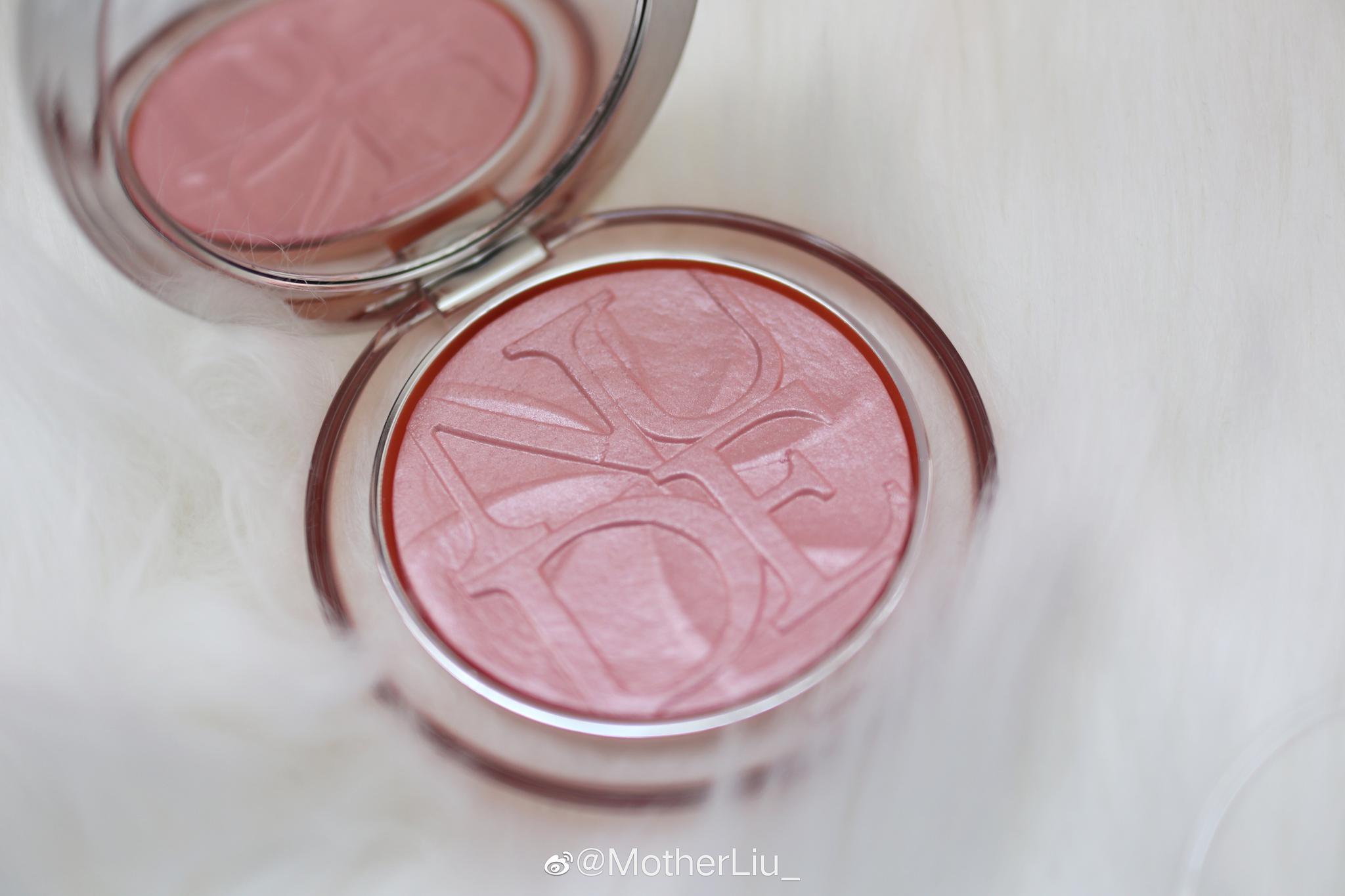 dior pink delight luminizer