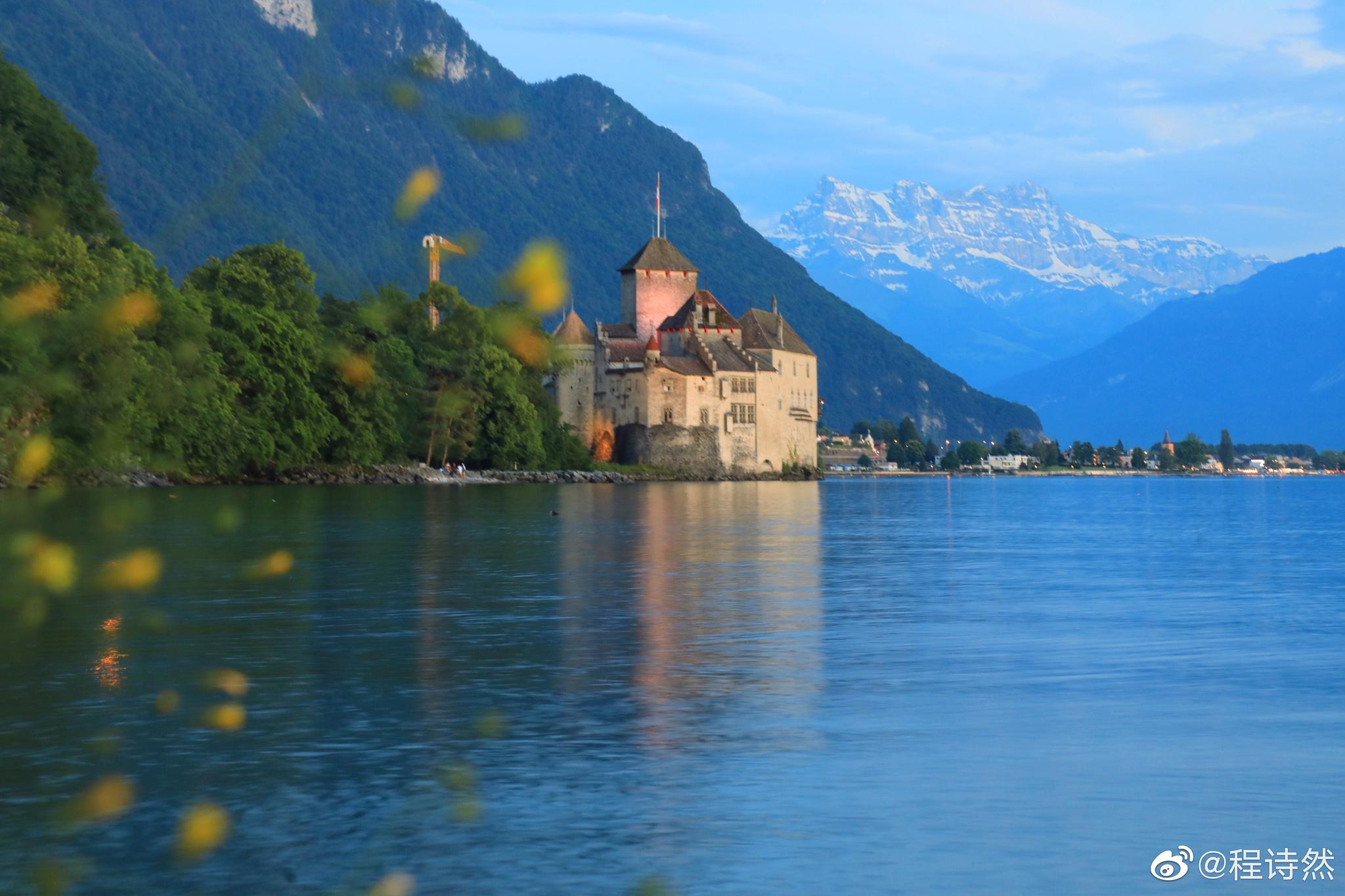 Traveleze: The Fairy Tale Castles Of Switzerland