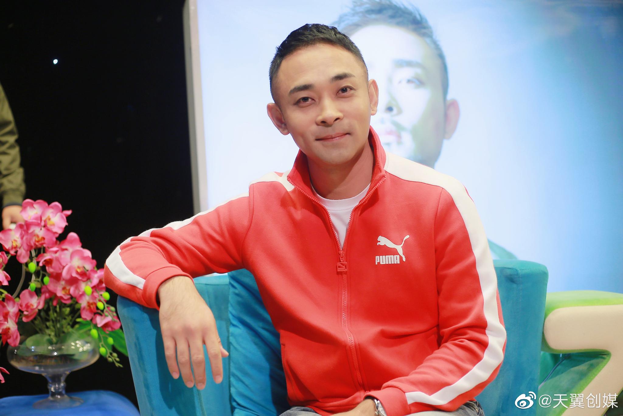 演员 旌鸣 影视红星访 放下"自我"成为角色