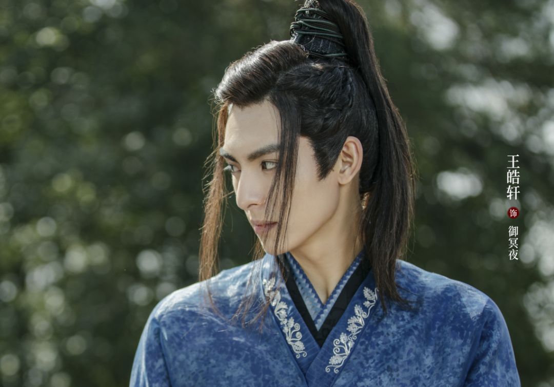 《陈情令》薛洋走红后欲解约,被批没有职业道德,肖战也曾这样做