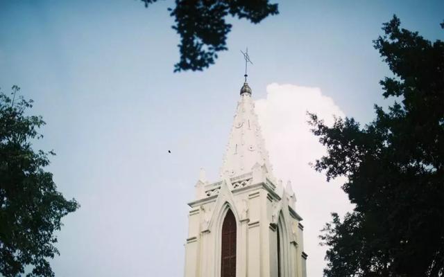 偶遇前任:再见,不负遇见