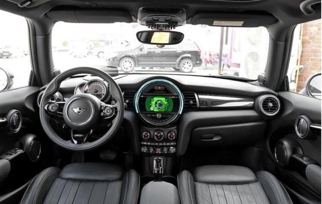 没能出去的情人节你用什么弥补？ 这几款女神（经）的车看一下