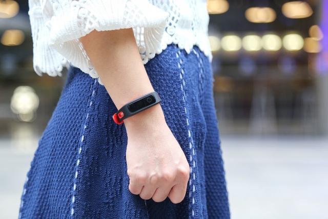 专为运动而生荣耀手环4running版半个月体验谈