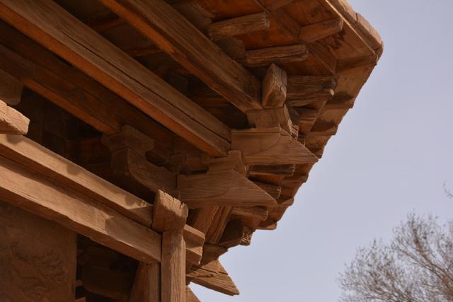 莫高窟的窟檐|莫高窟|斗拱|建筑_新浪新闻