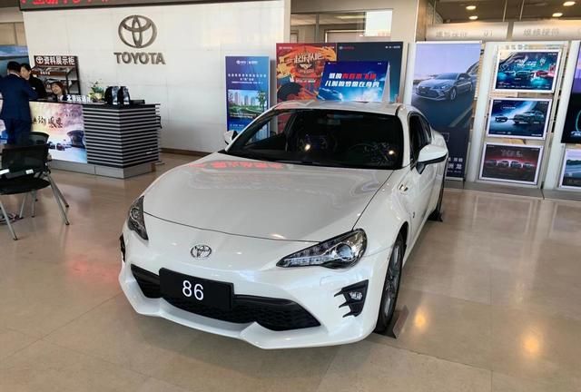 手动挡车型预订需交全款 丰田86现金优惠1.8万元