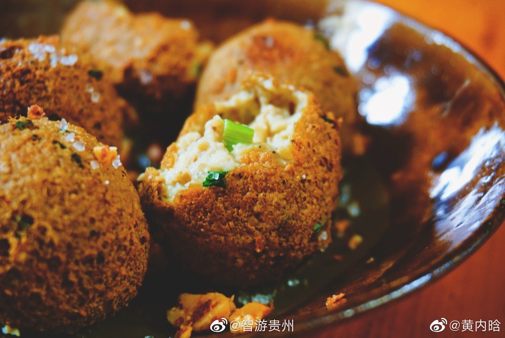 贵州美食日记 丨 小吃贵州镇远古镇 Δ 豆腐圆子 Δ