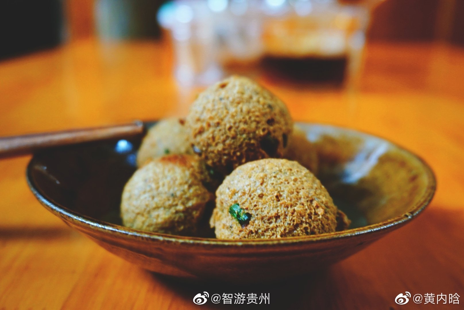 贵州美食日记 丨 小吃贵州镇远古镇 Δ 豆腐圆子 Δ