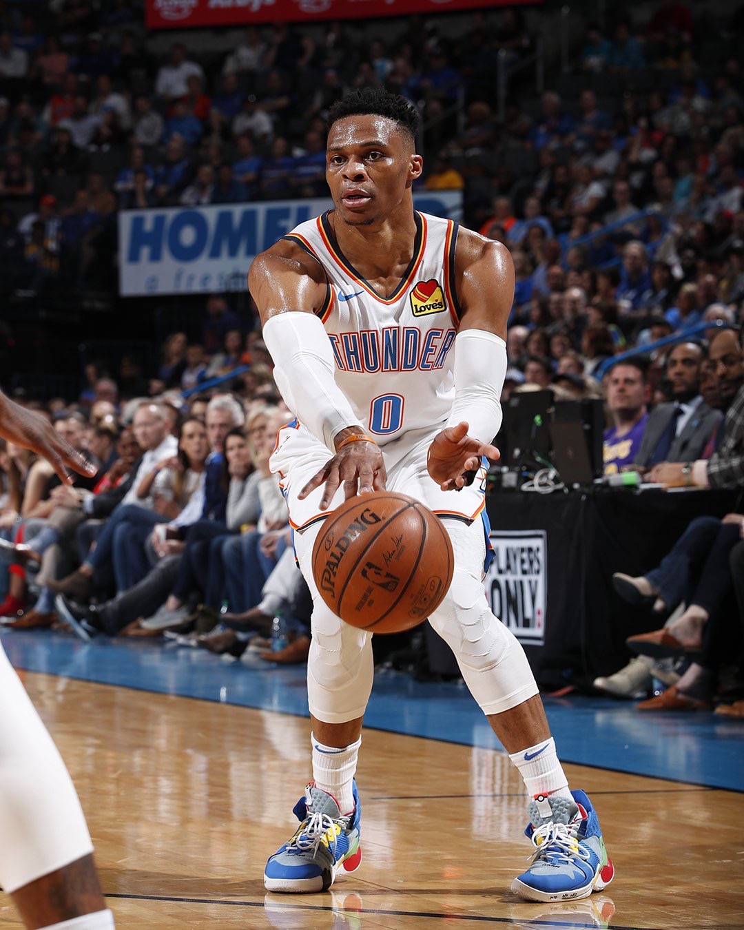 "三双王"威少今日上脚 why not zer0.2s"ash ketchum"