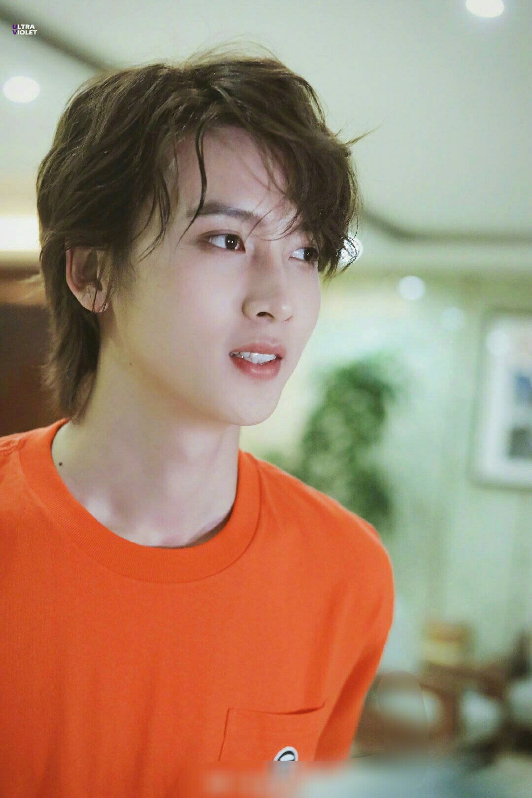 想必陈宥维这样的侧颜才能被称为名品下颌线吧始于颜值陷于才华