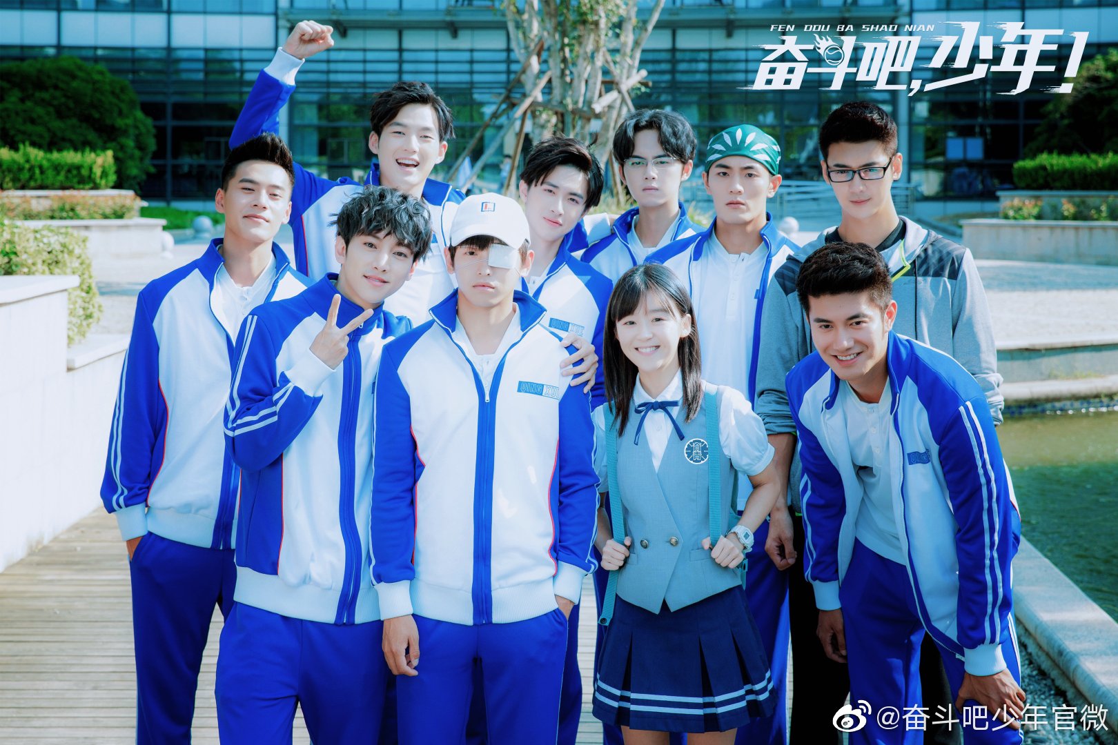 张逸杰 @谢彬彬 @朱致灵 @徐可 @吴旭东sean @lihe李鹤 @樊霖锋 向