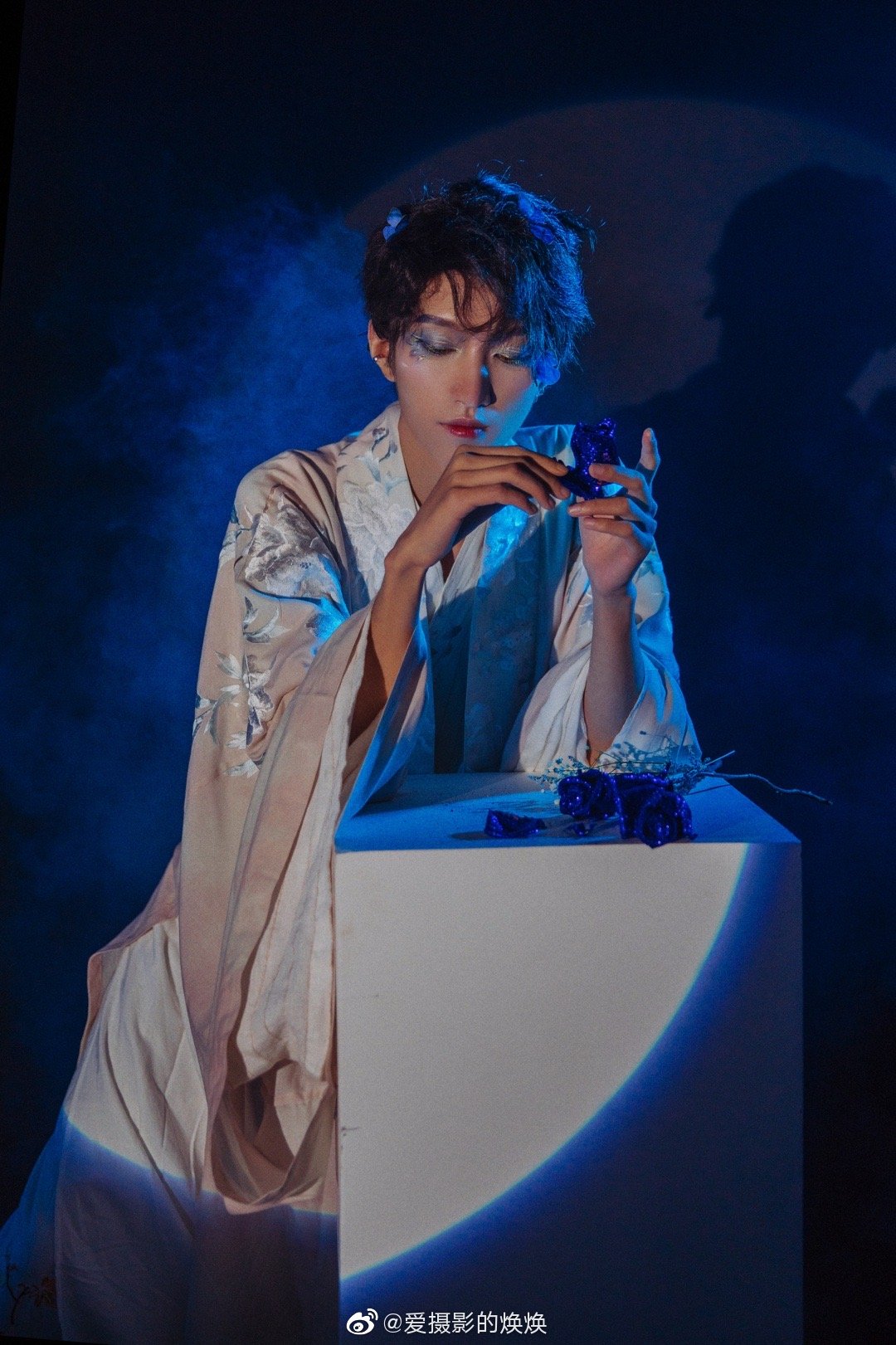 用索尼sel50f18镜头棚内实拍模特/@-阿达发奋图强- /@浅野启铭 拍摄