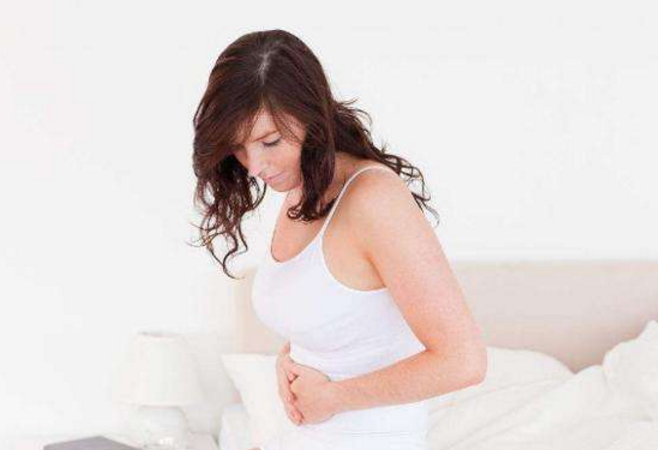 等到怀孕晚期的时候,小宝宝随时有可能就会入盆,这个时候就会压迫到