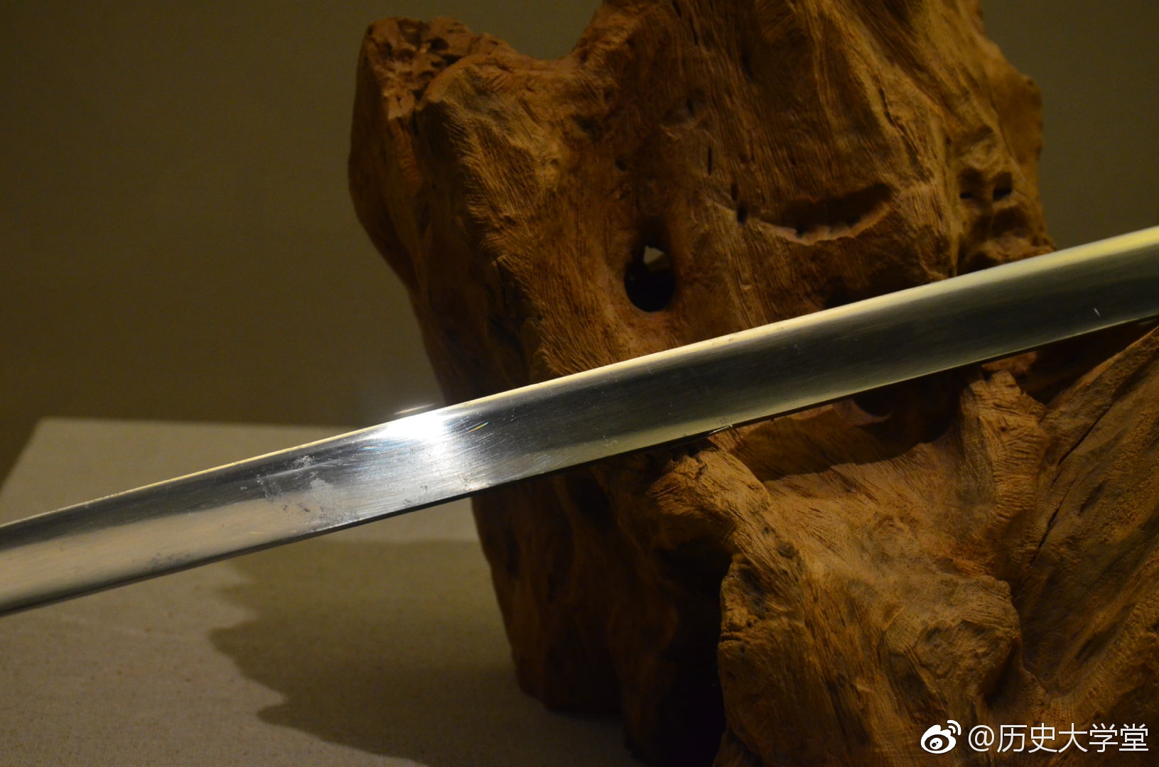 唐代环首直刃铁刀环首刀诞生于我国汉代