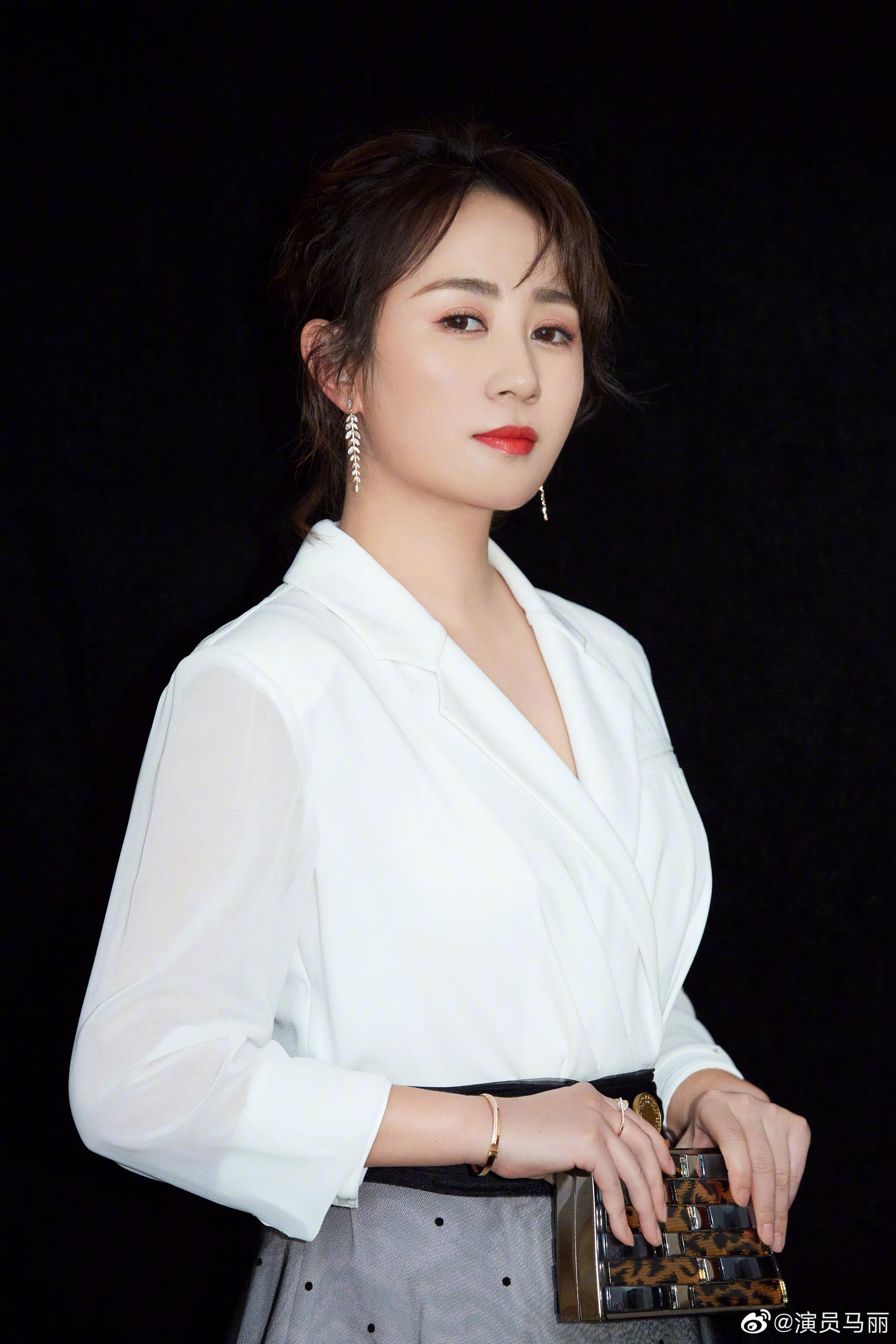 马丽毕业于哪里 马丽和何炅是啥关系